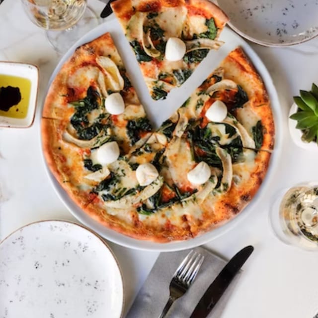 Pesto pizza.