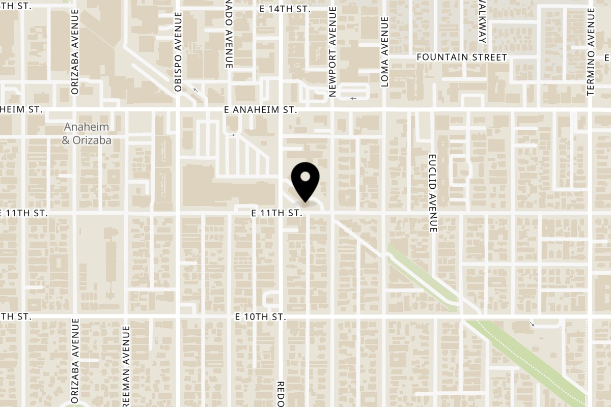 Map showing the location of Canadian Pizza & Grill Canadian Pizza 11th on 1100 Redondo Ave in Long Beach